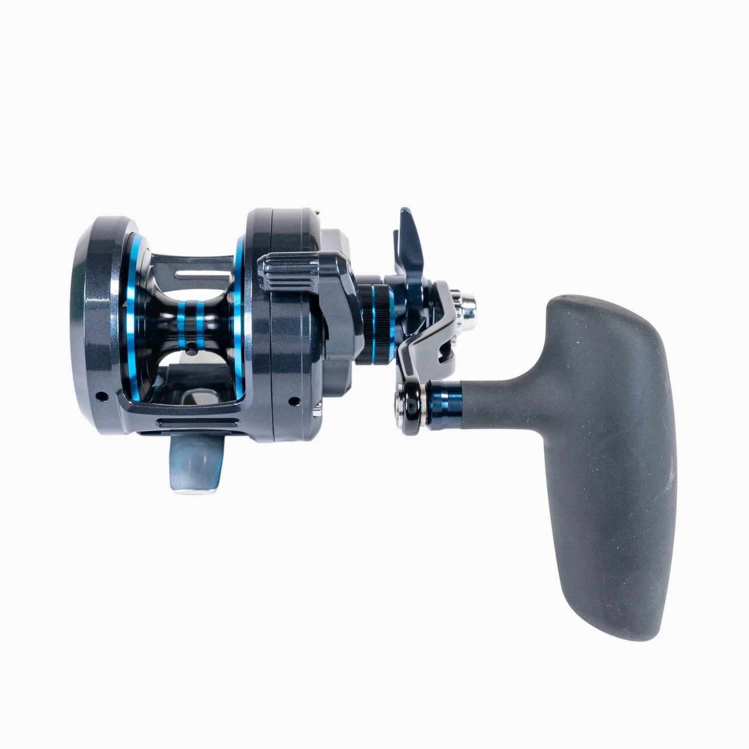 Daiwa 2025 Saltist Star Drag Jigging Reels - Image 4